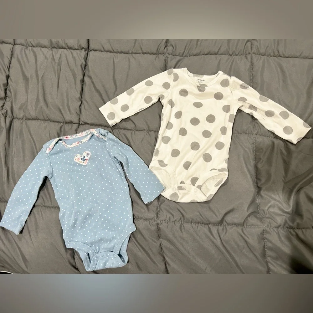 Carter’s Baby Girls Long Sleeve Onesies Set 12M Polka Dot Floral EUC